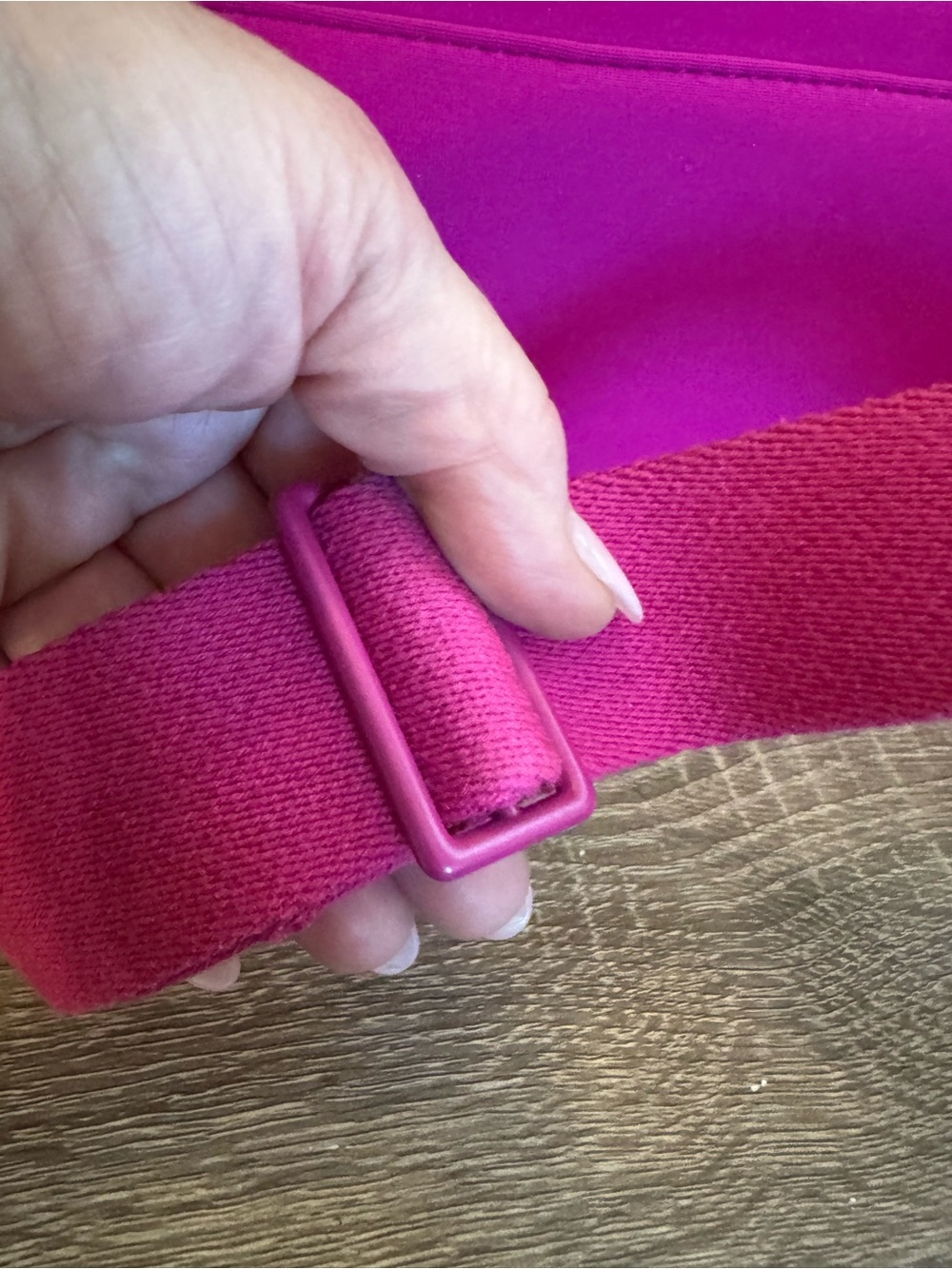 Thacker Gigi Neoprene top tip crossbody NWOT - Picture 3 of 8